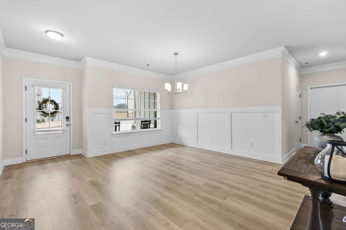 1304 Honeysuckle Lane Hoschton - Photo 6