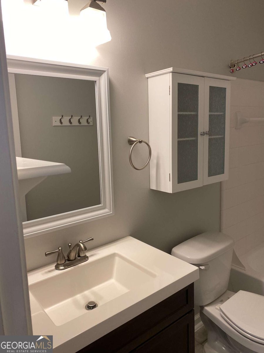 1035 Barnett Shoals Road Athens - Photo 6