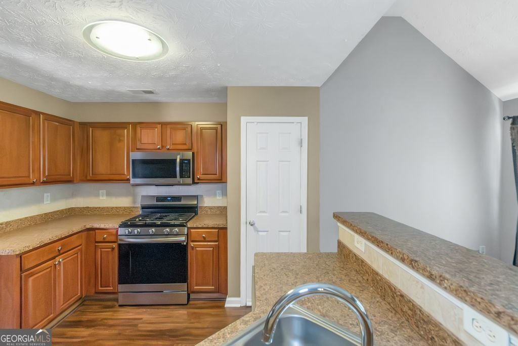 7492 Ferrara Drive Lithonia - Photo 8