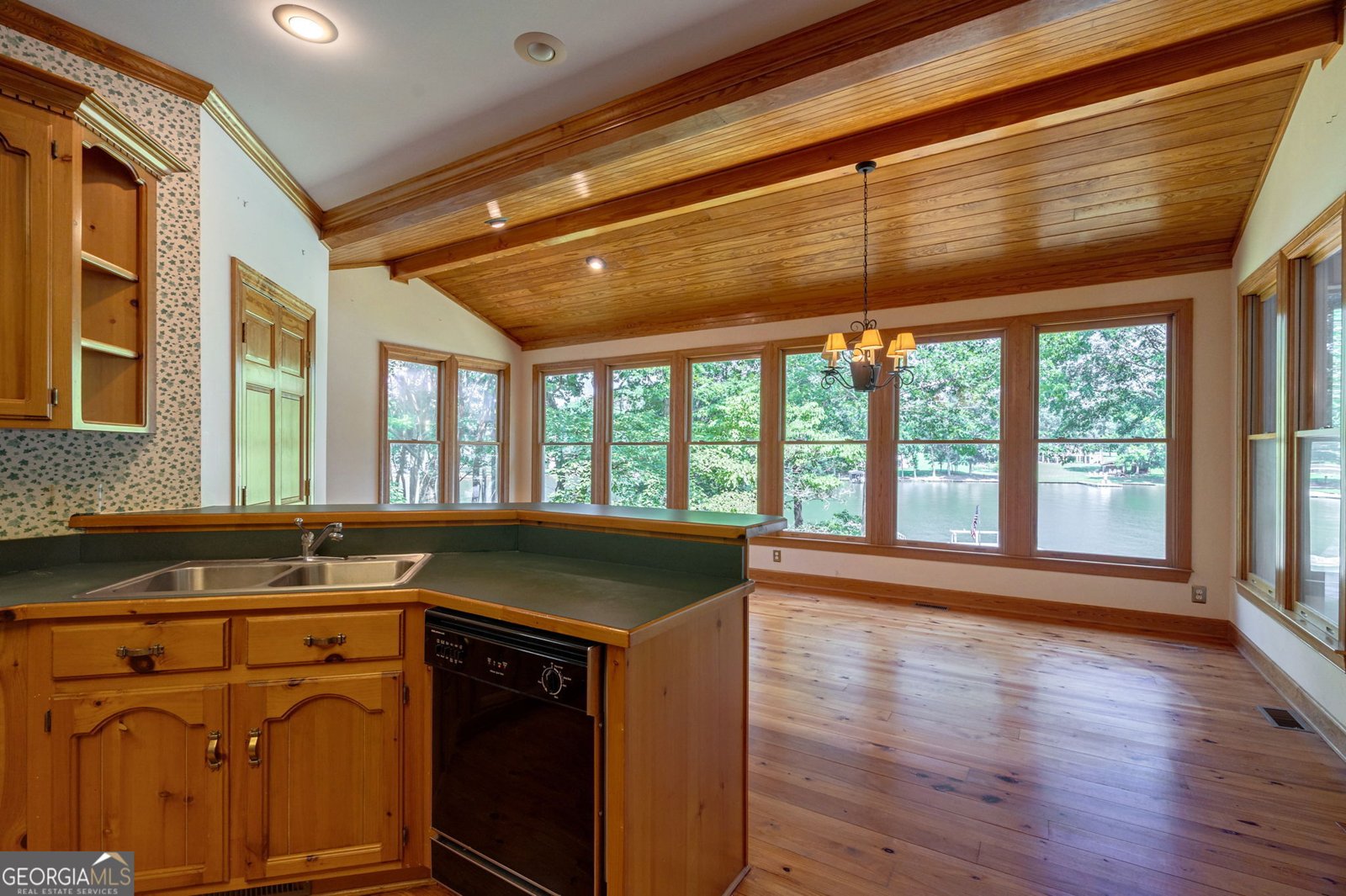 225 Reynolds Drive Eatonton - Photo 13