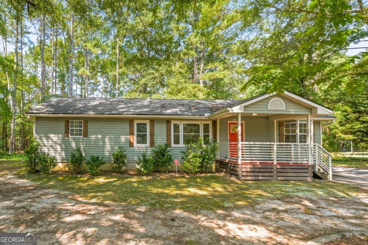 759 Smyrna Road Conyers - Photo 1