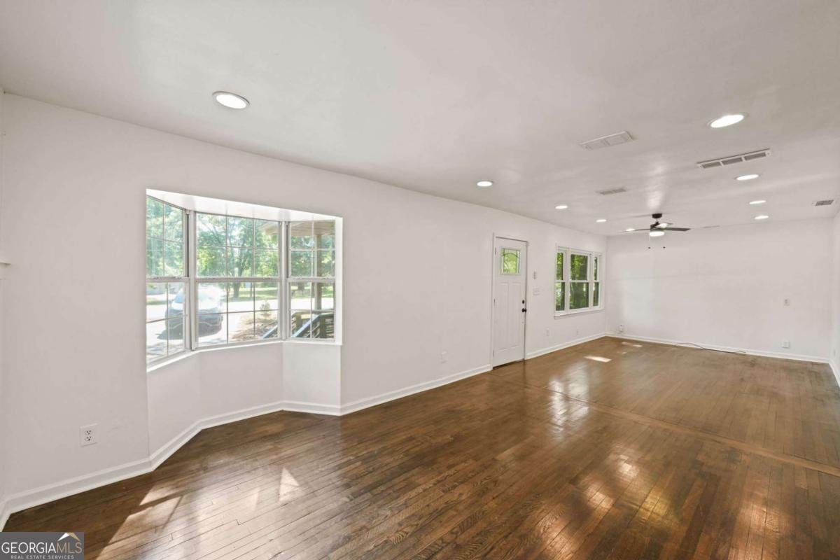 759 Smyrna Road Conyers - Photo 8