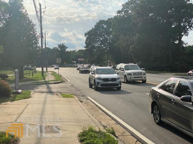 6017 Covington Highway Decatur - Photo 9