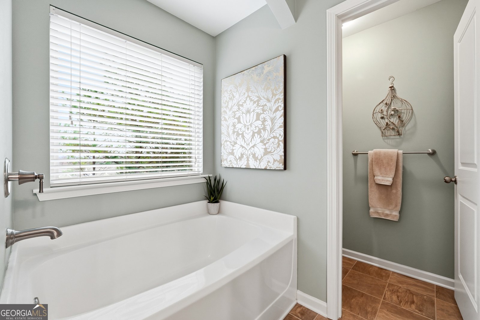 217 Highland Village Lane Woodstock - Photo 14