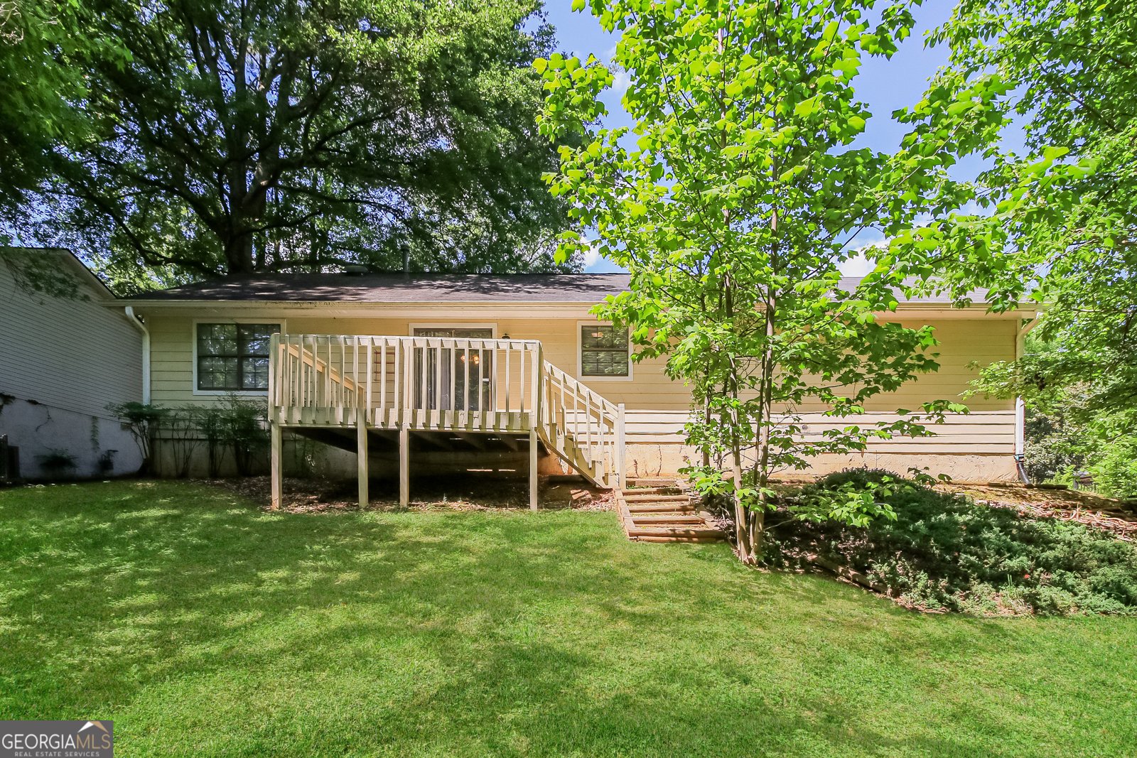 164 Adrian Drive Stockbridge - Photo 16