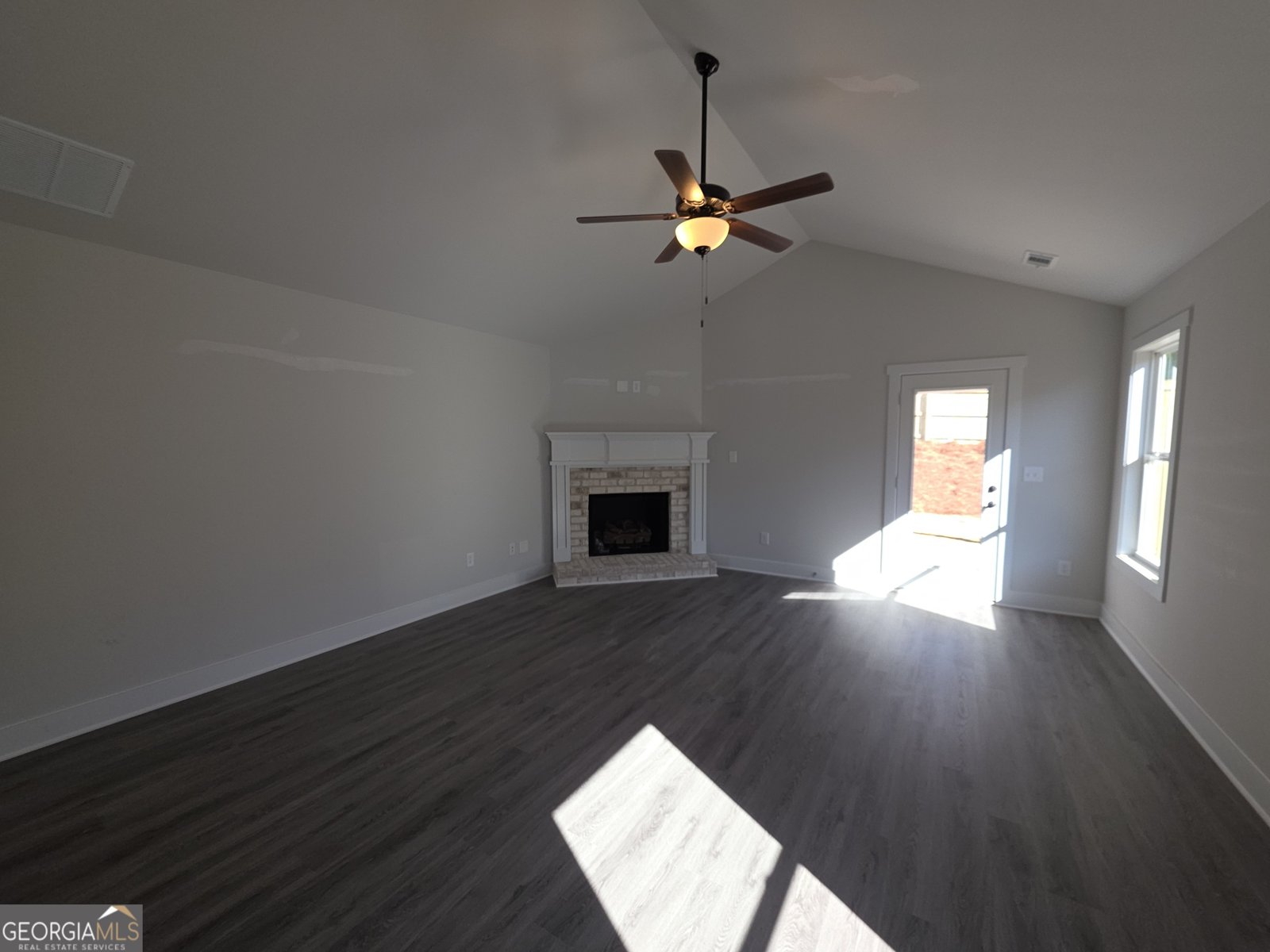 141 Charlie Way Winder - Photo 6