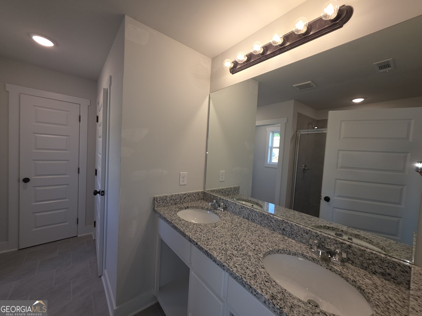 141 Charlie Way Winder - Photo 9