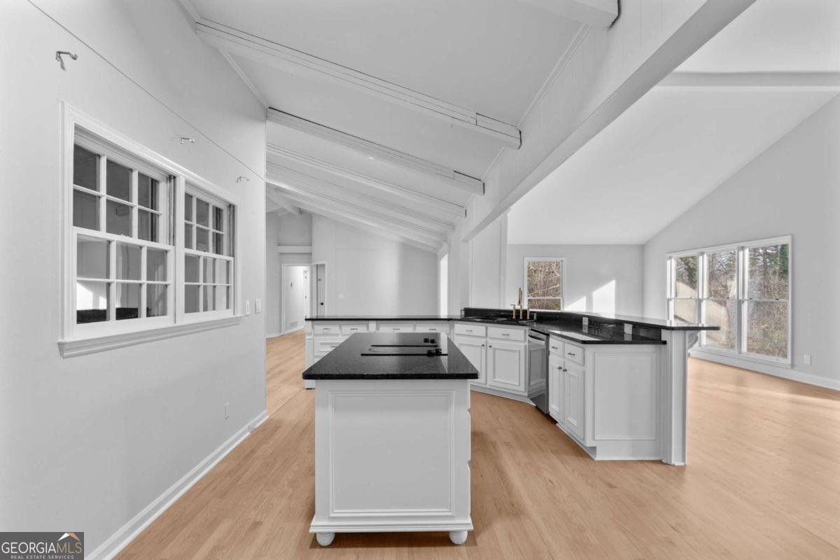 1180 Lakeshore Circle Gainesville - Photo 12