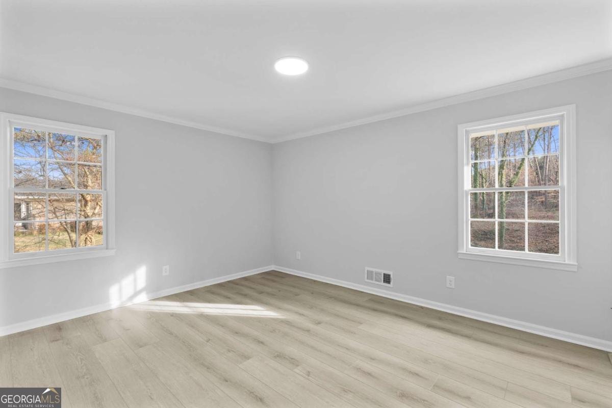 1180 Lakeshore Circle Gainesville - Photo 16