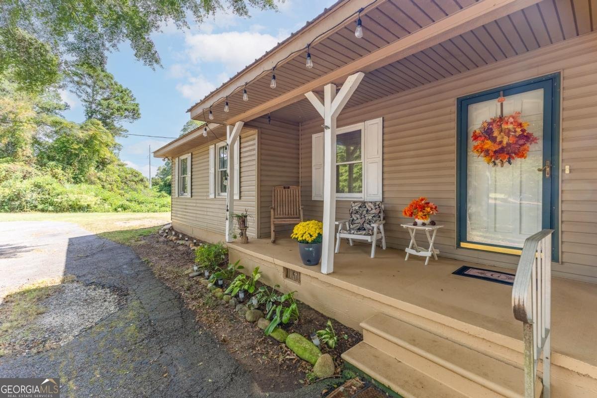 5174 Whitmire Road Gainesville - Photo 8