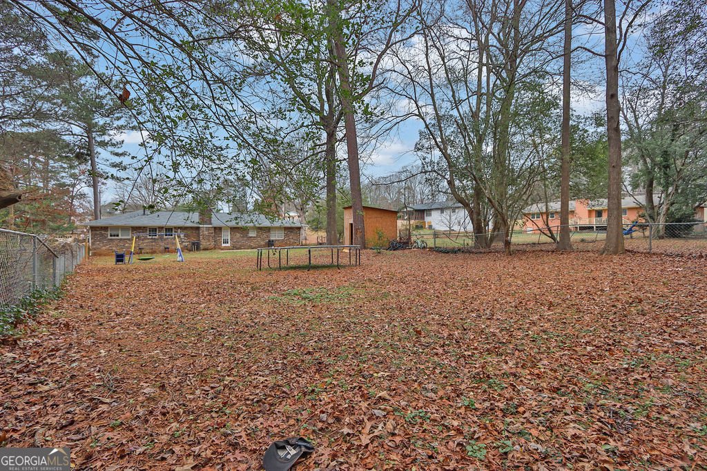 886 Oakhill Court Stone Mountain - Photo 30