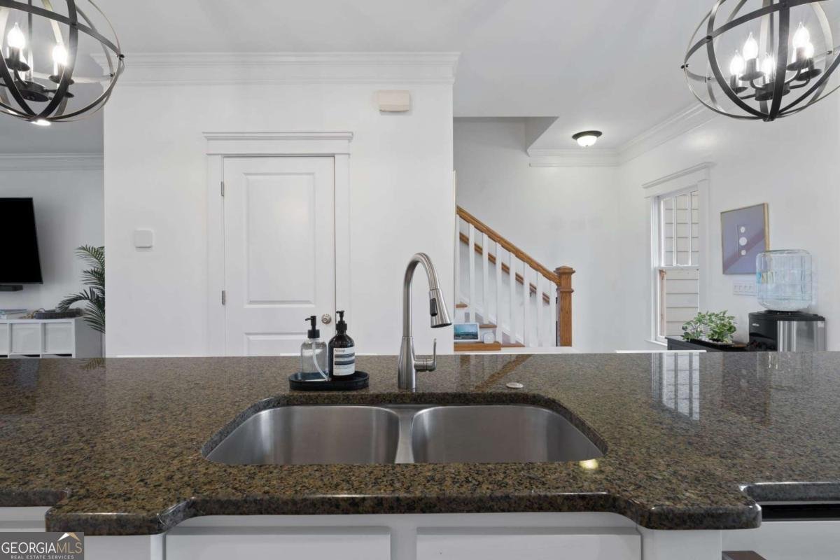 1343 Oakview Road Decatur - Photo 17