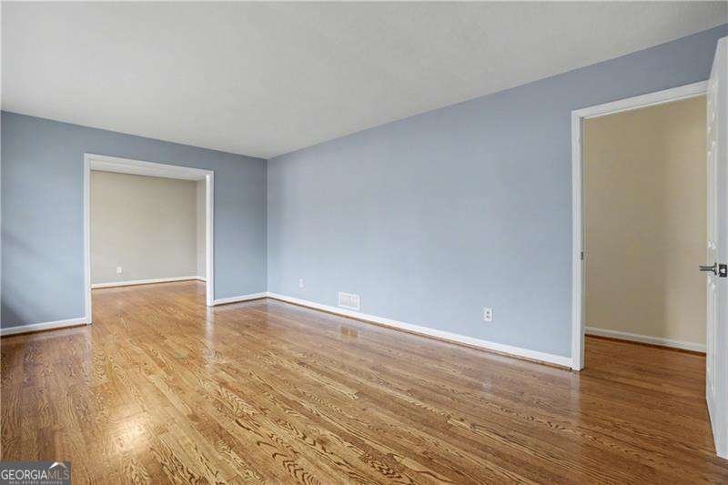 1701 Rugby Road Marietta - Photo 8