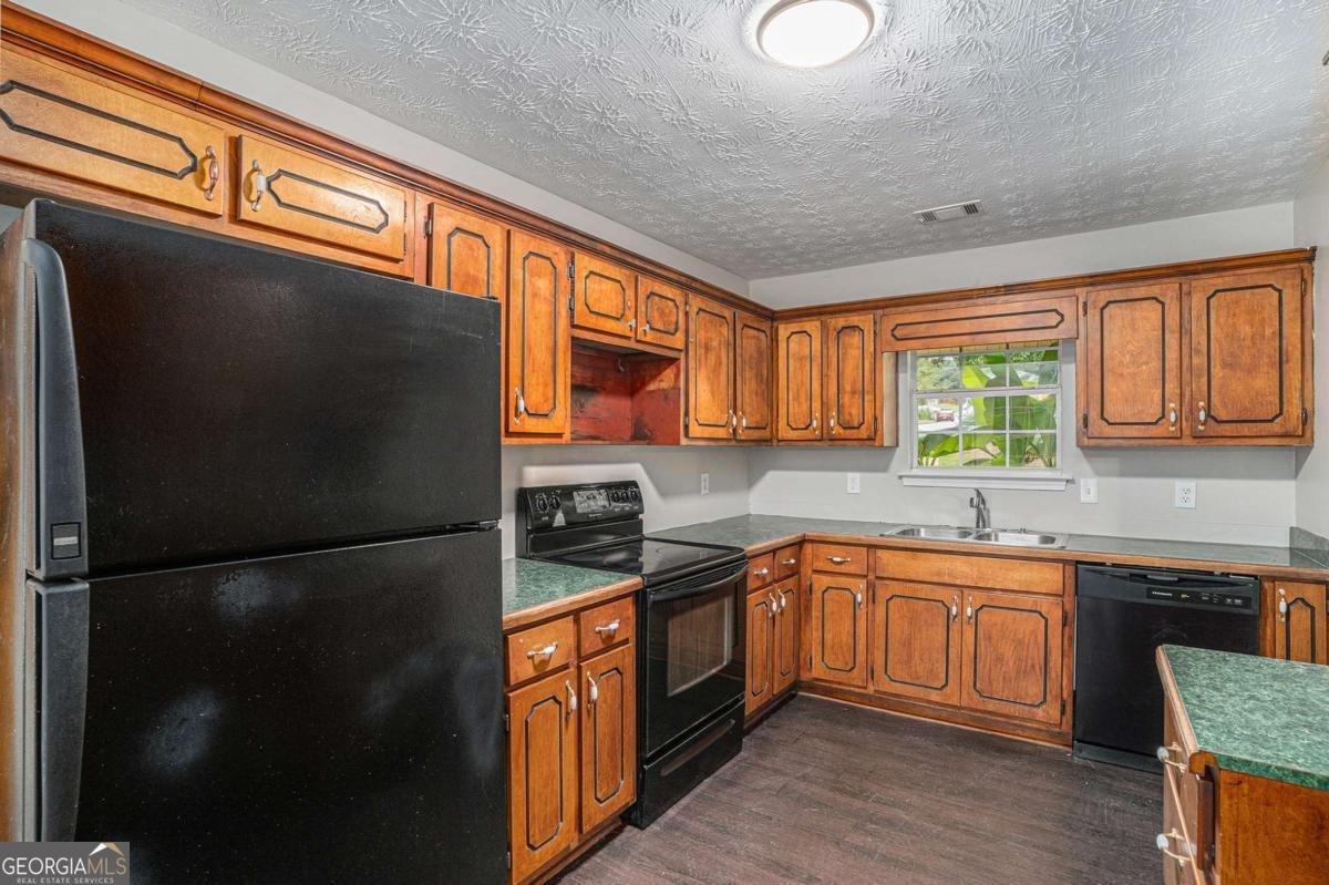 60 Hazelnut Court Covington - Photo 11