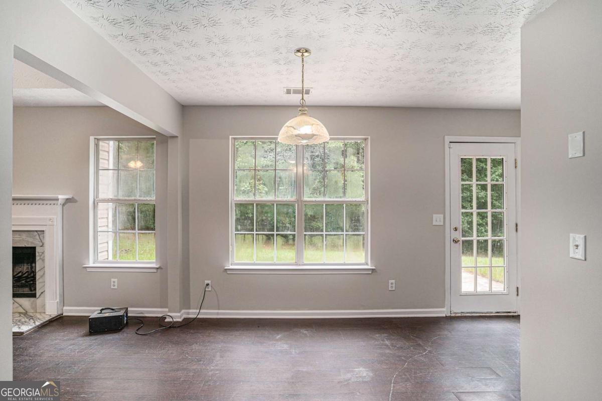 60 Hazelnut Court Covington - Photo 8