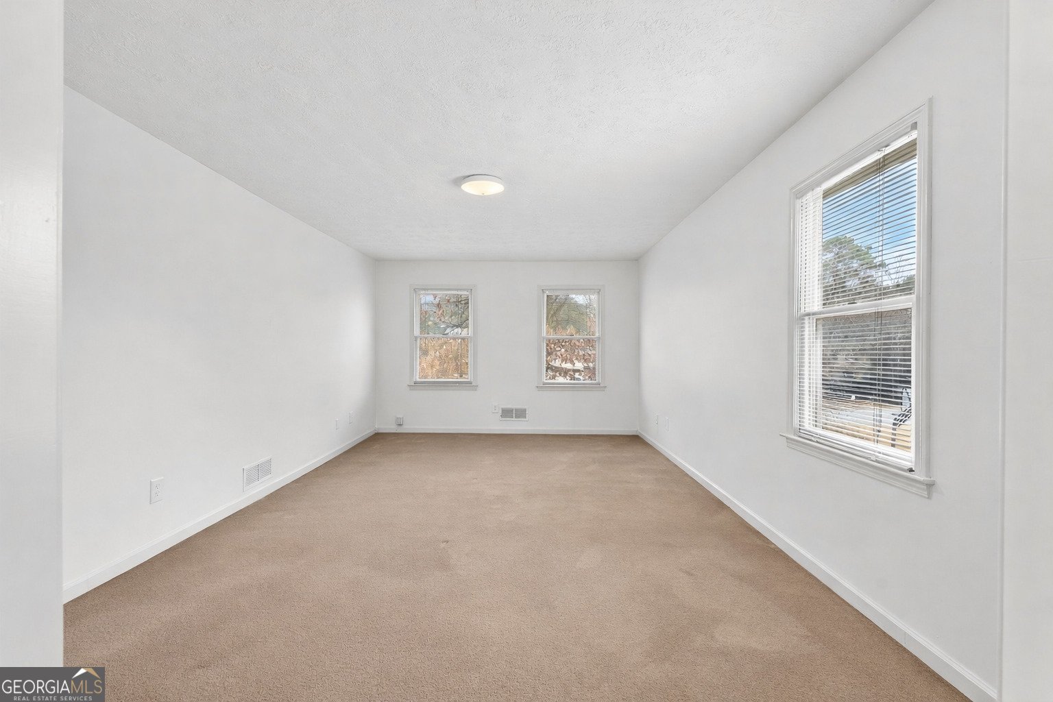 537 Angie Way Lilburn - Photo 33