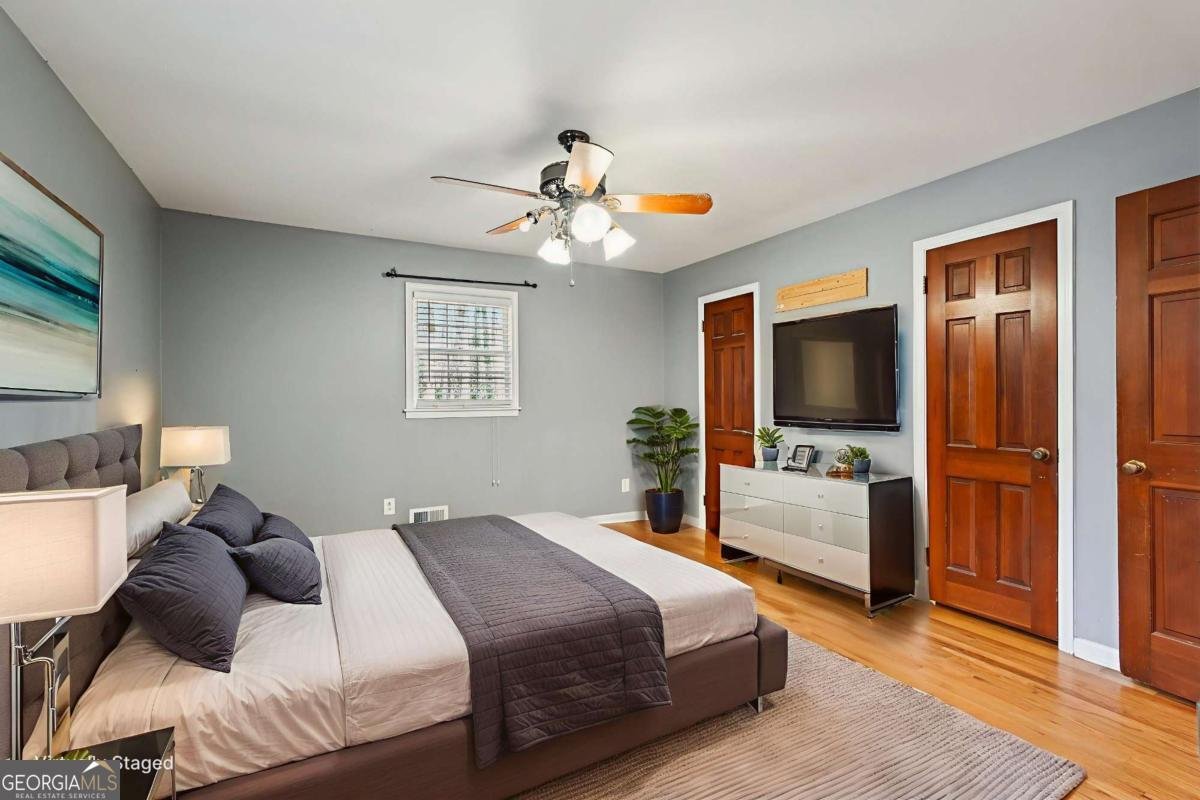 2121 Skytop Drive Stone Mountain - Photo 13