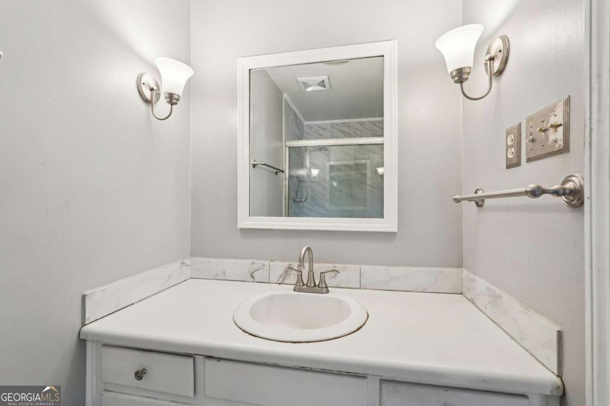 2121 Skytop Drive Stone Mountain - Photo 17