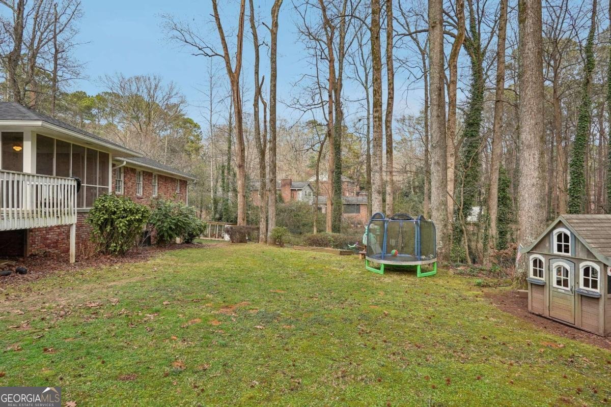2121 Skytop Drive Stone Mountain - Photo 29