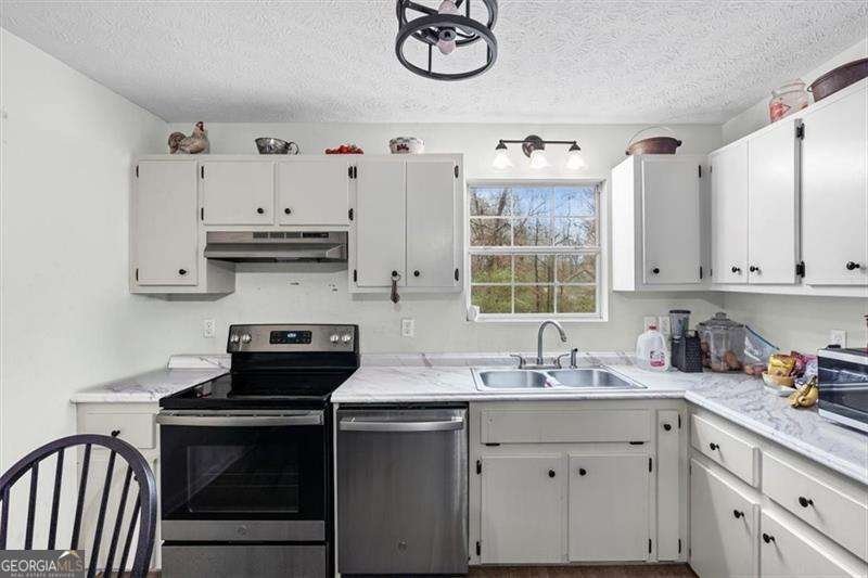 221 Hardin Road Plainville - Photo 10