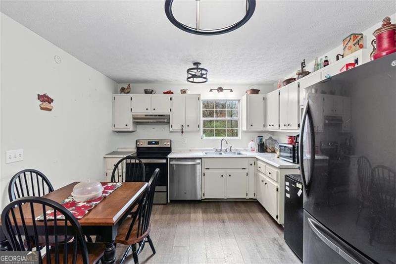 221 Hardin Road Plainville - Photo 9