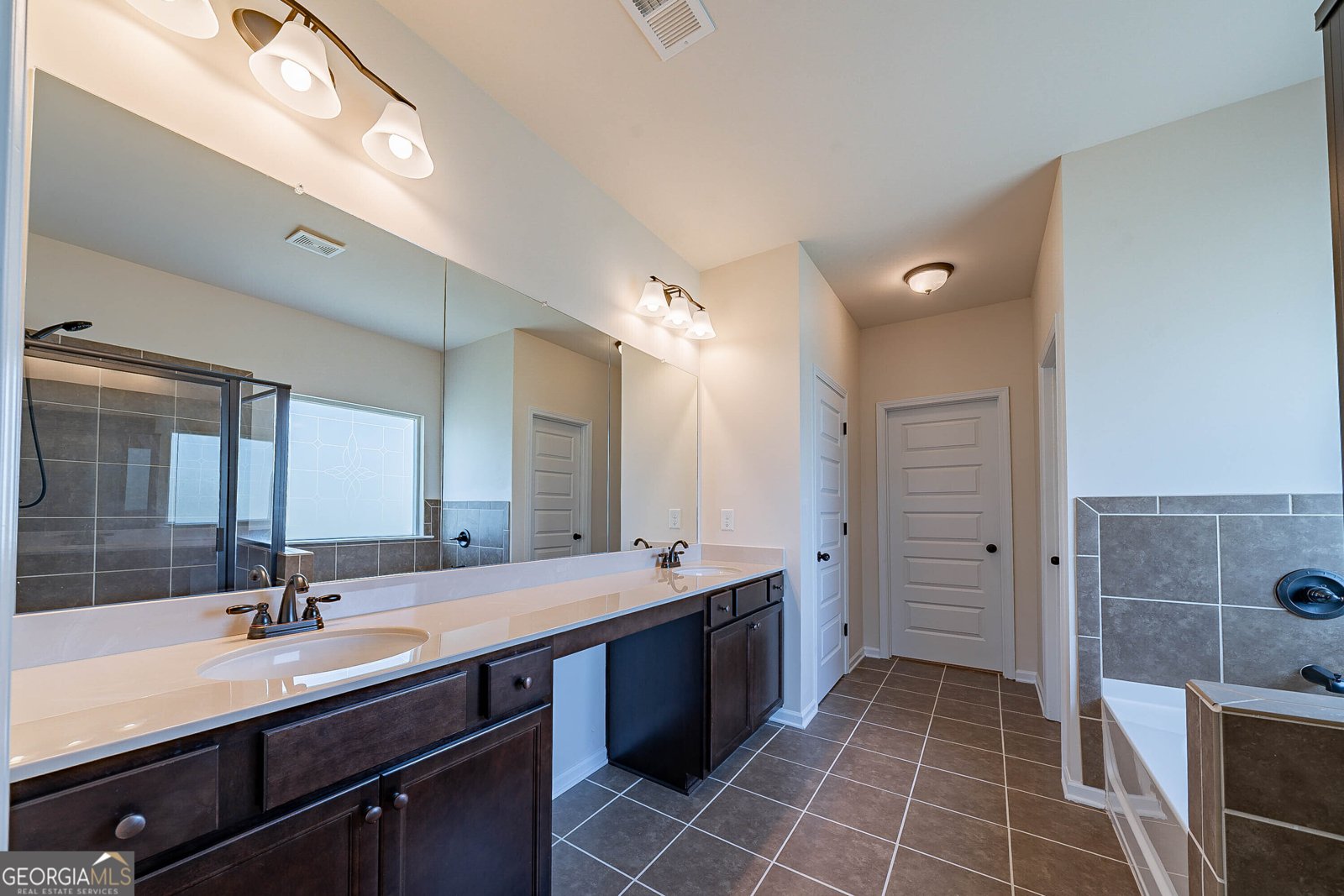 10 Edgewater Court Covington - Photo 11