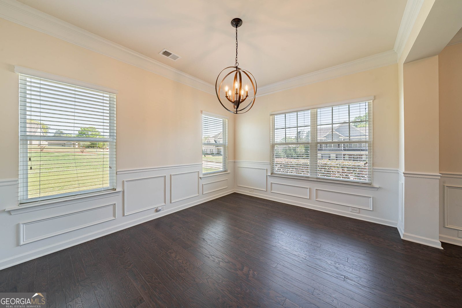 10 Edgewater Court Covington - Photo 8