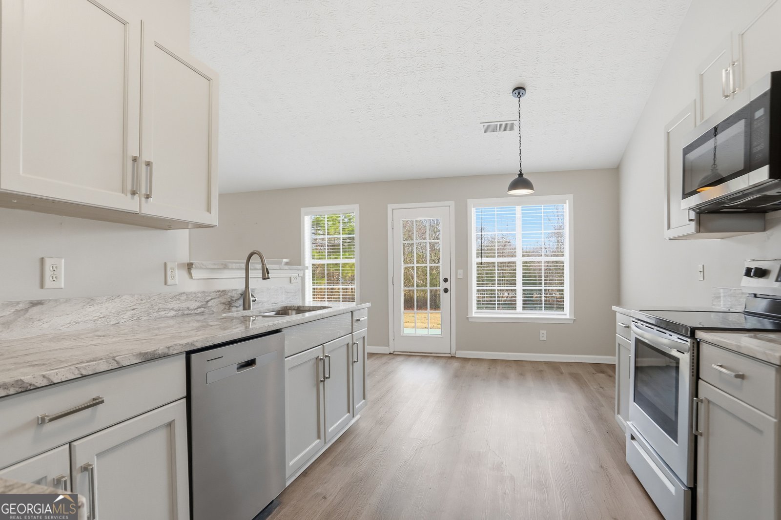 98 Wards Creek Lane Dallas - Photo 6