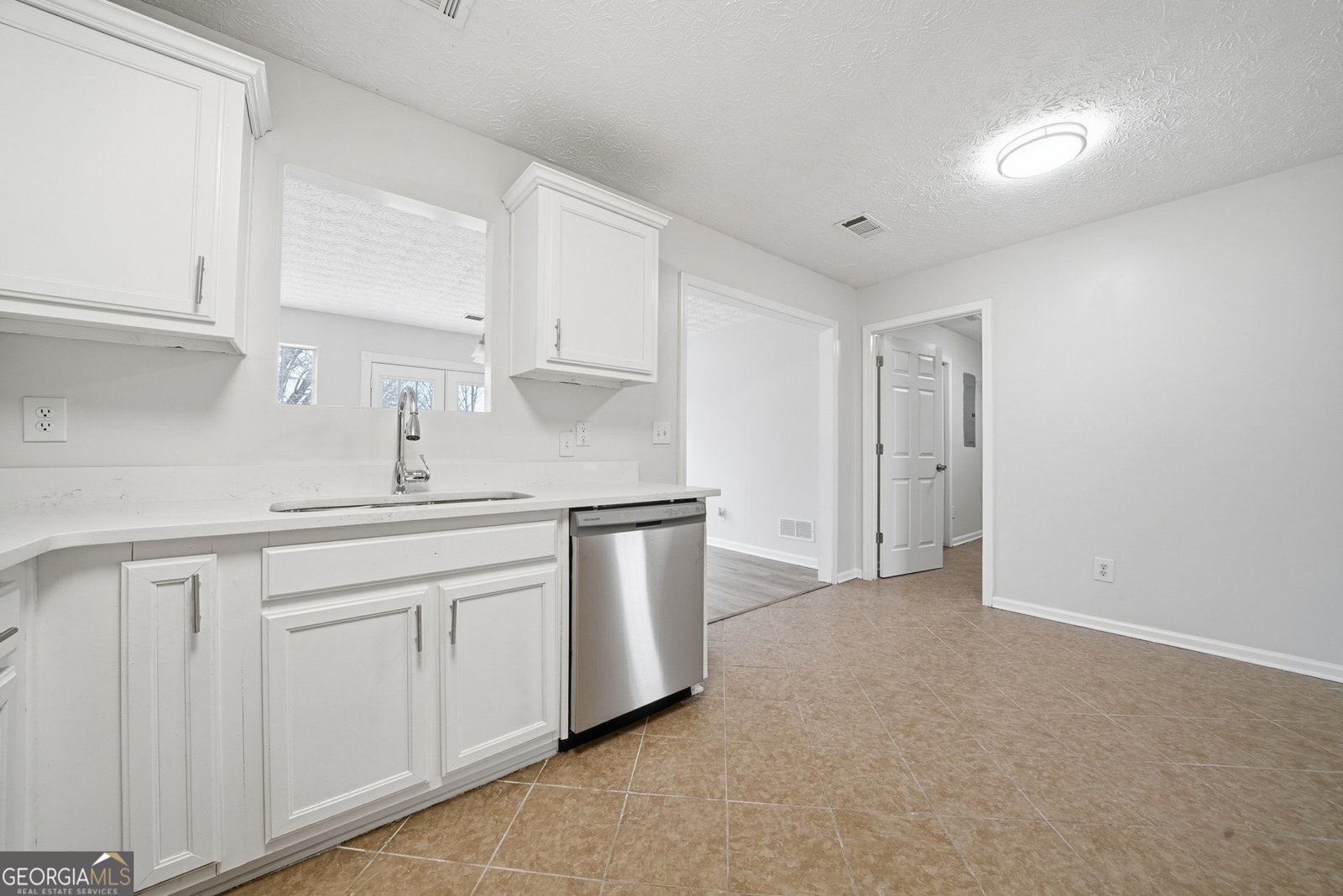 943 Colvin Drive Locust Grove - Photo 6