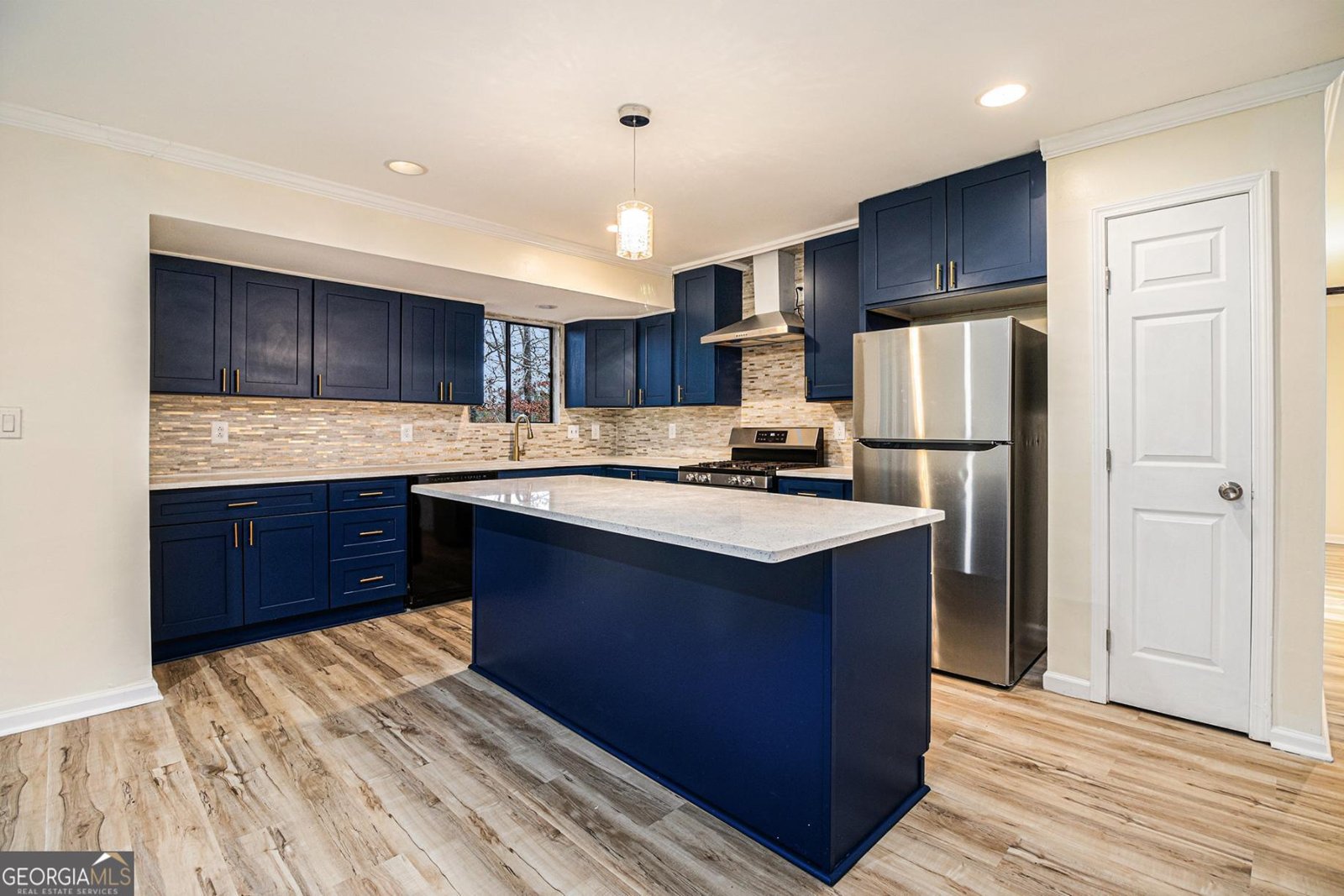 8443 Park Ridge Lane Riverdale - Photo 10