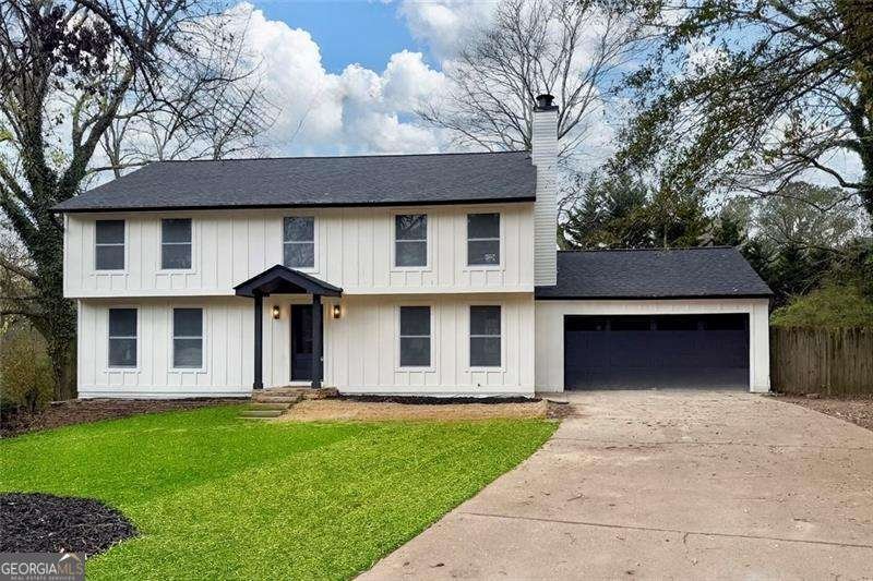 150 Pond Court Roswell - Photo 1