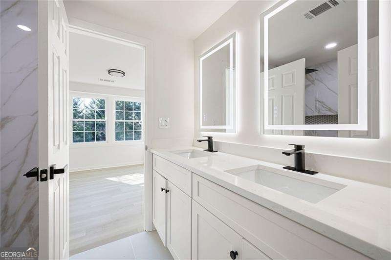 150 Pond Court Roswell - Photo 37