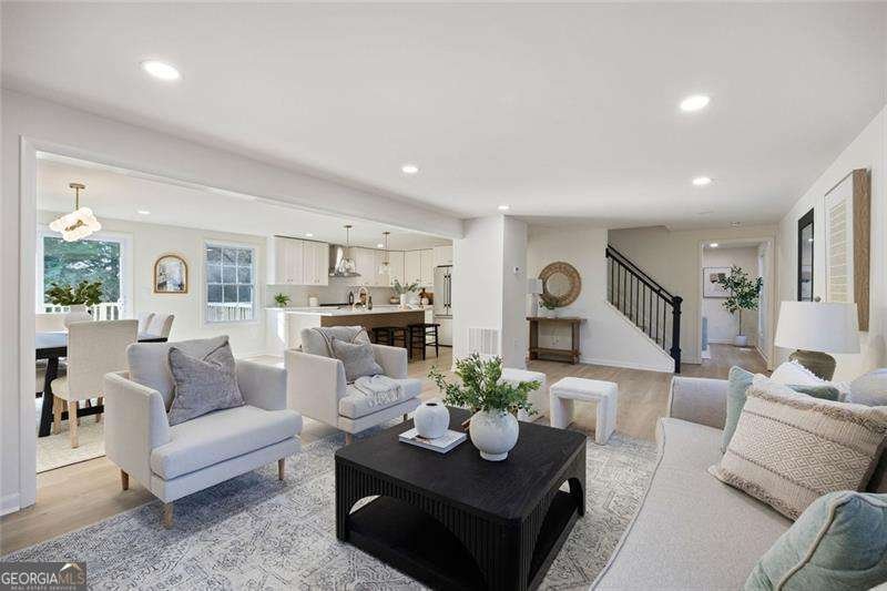 150 Pond Court Roswell - Photo 8