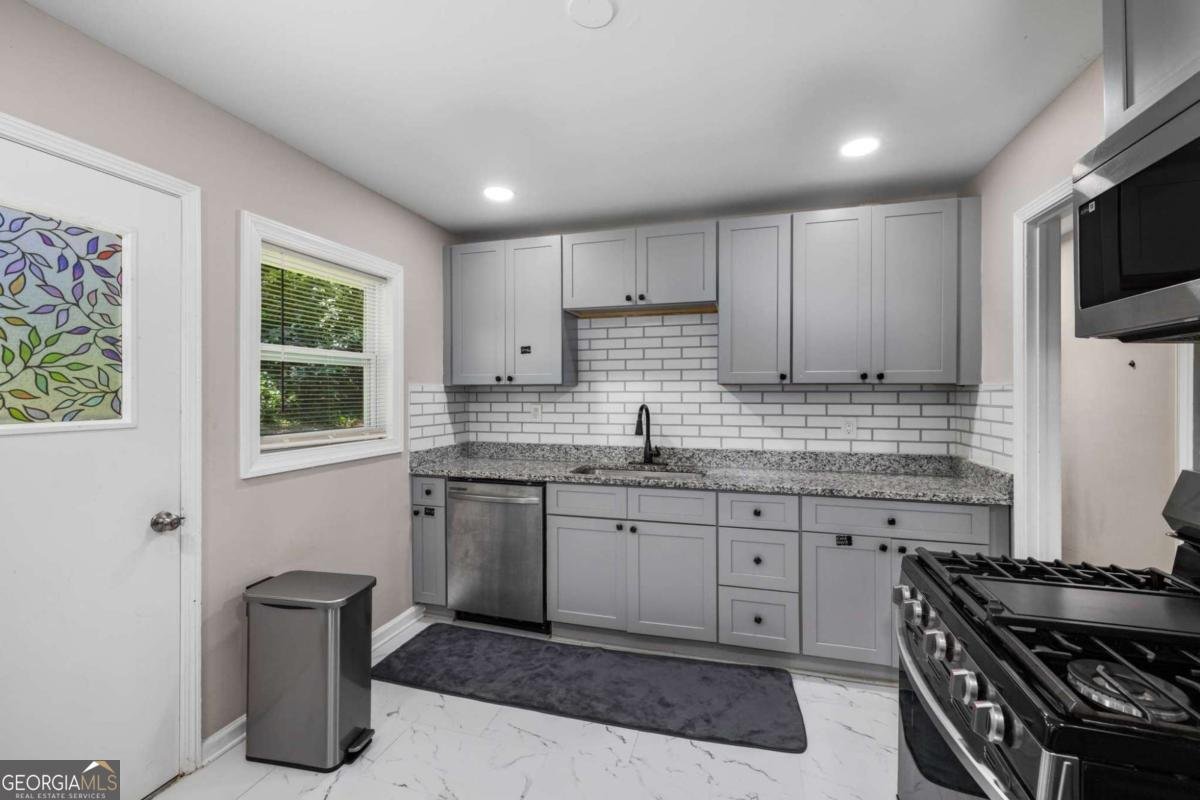 4317 Brookside Drive Forest Park - Photo 8