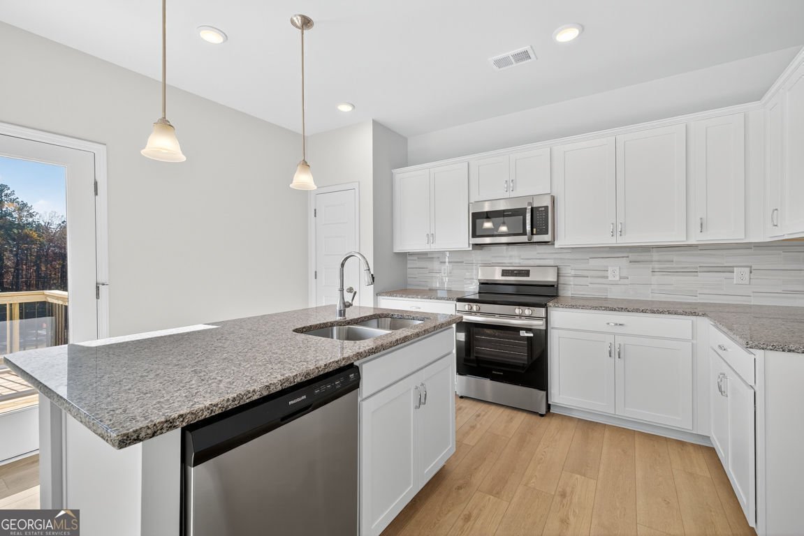 852 Kensington Street Kingston - Photo 9