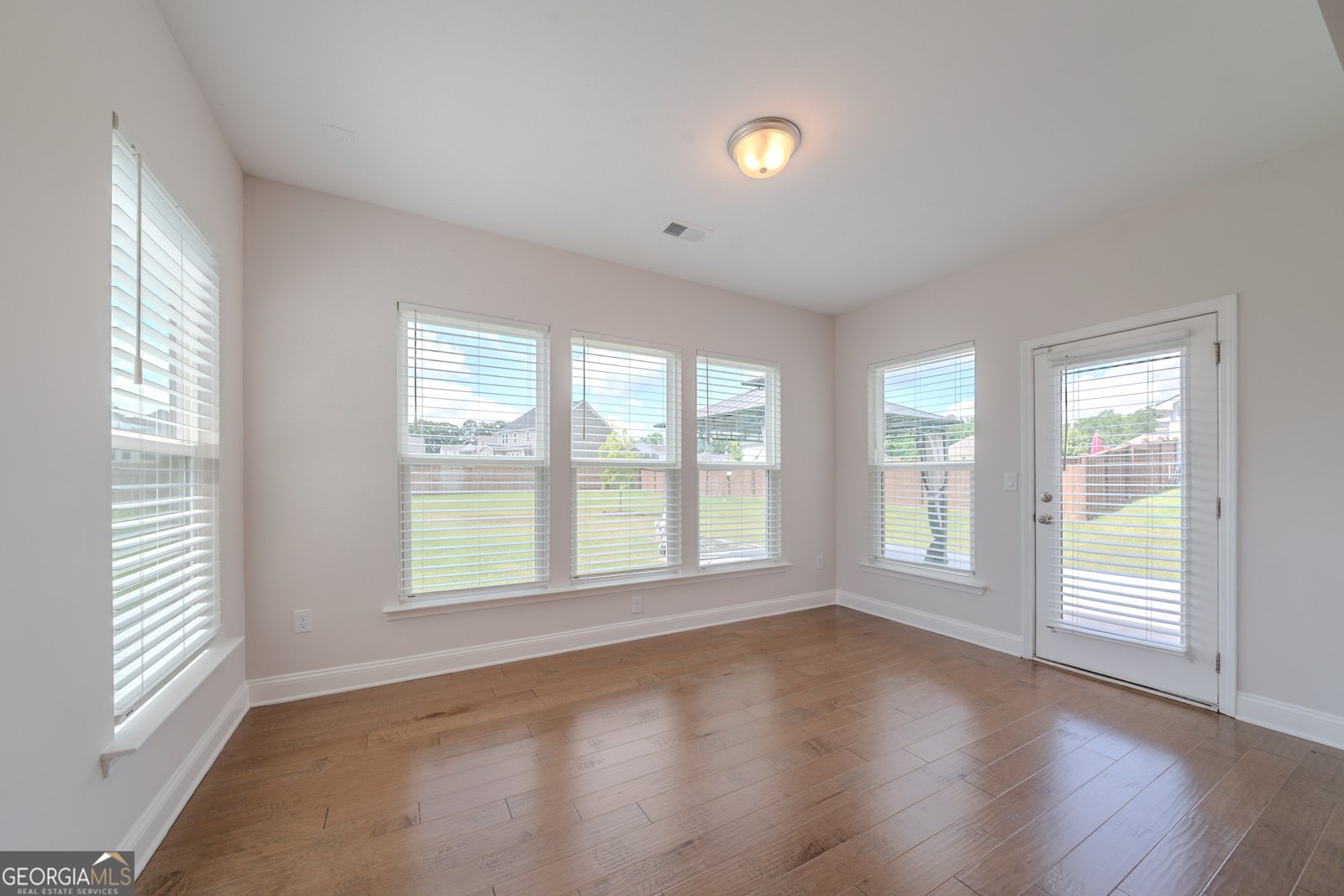 146 Himalaya Way McDonough - Photo 7