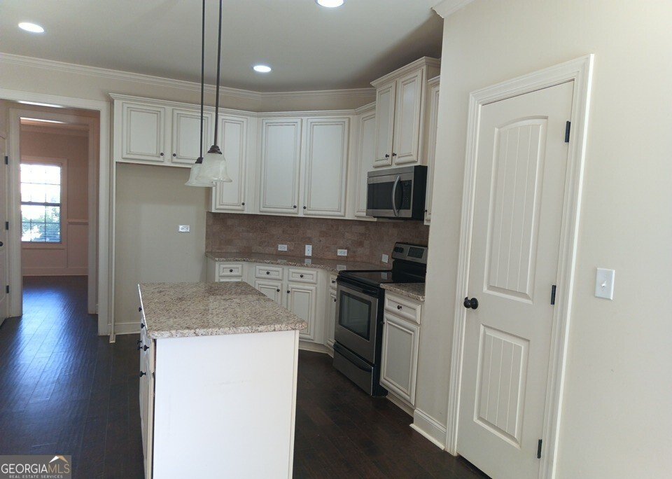 307 Cinnamon Bark Pass Locust Grove - Photo 9