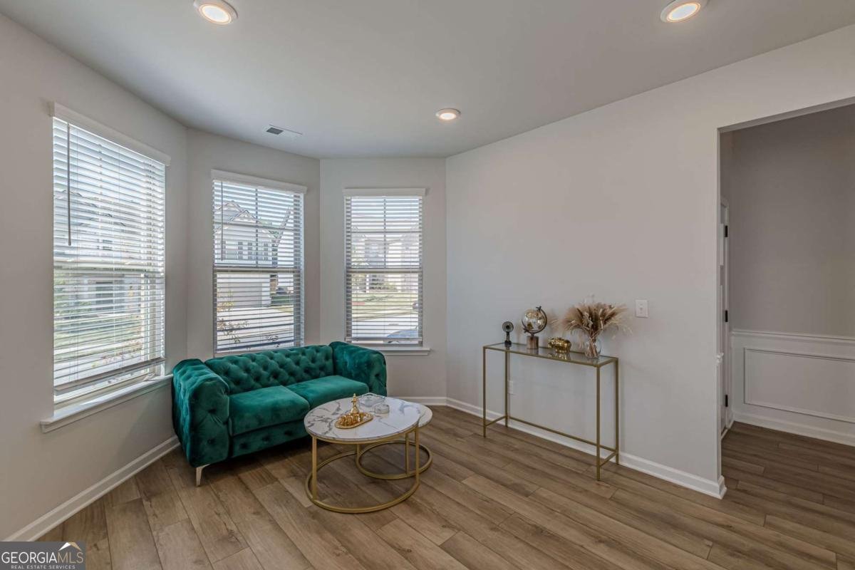 4876 Elm Leaf Drive Atlanta - Photo 8