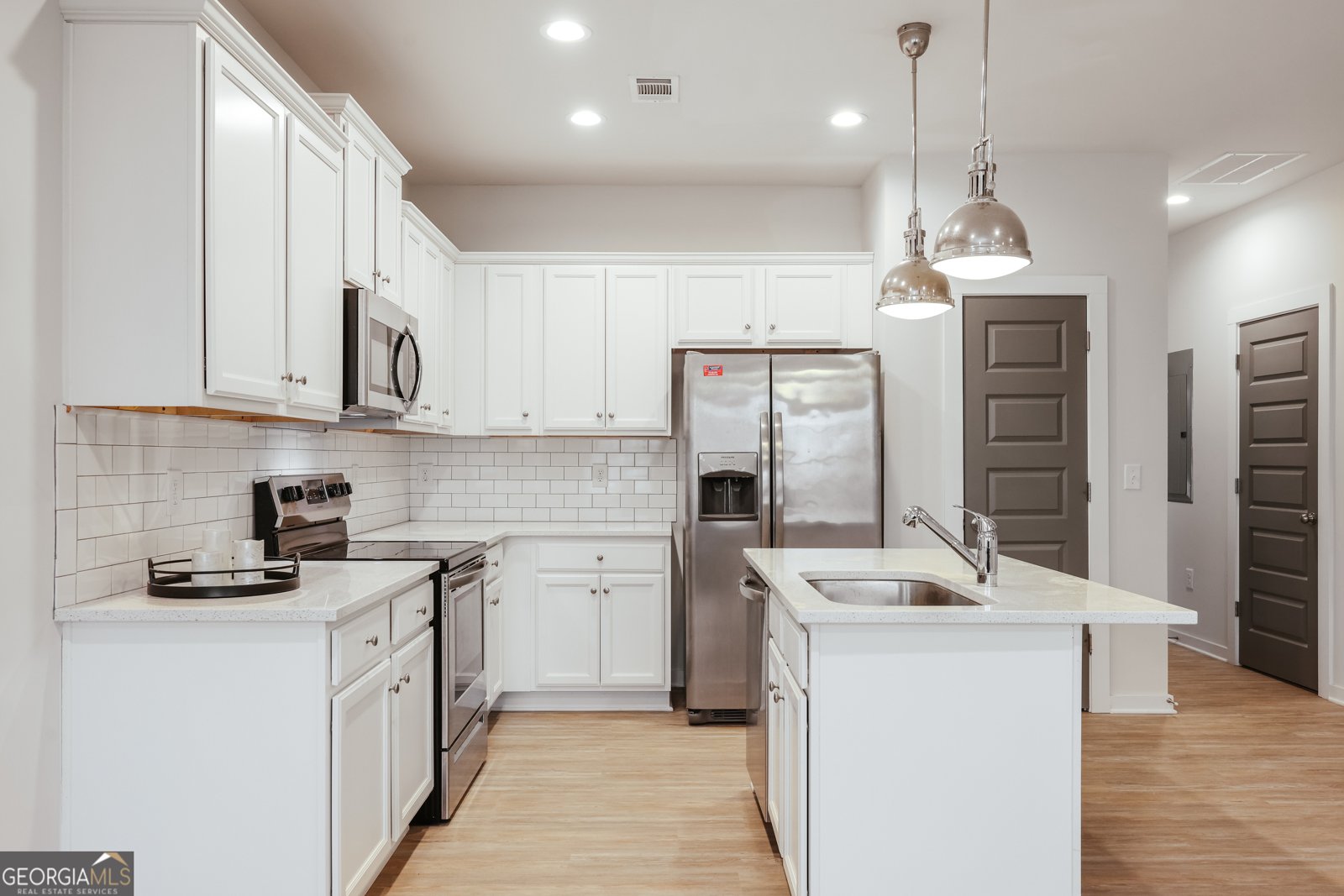 684 Vincent Drive Athens - Photo 7