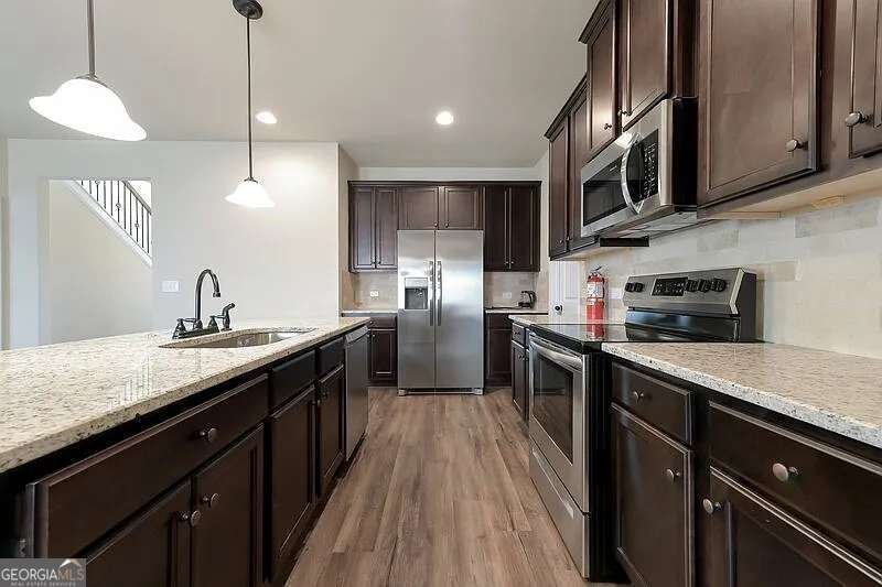 2454 Walker Drive Hampton - Photo 6