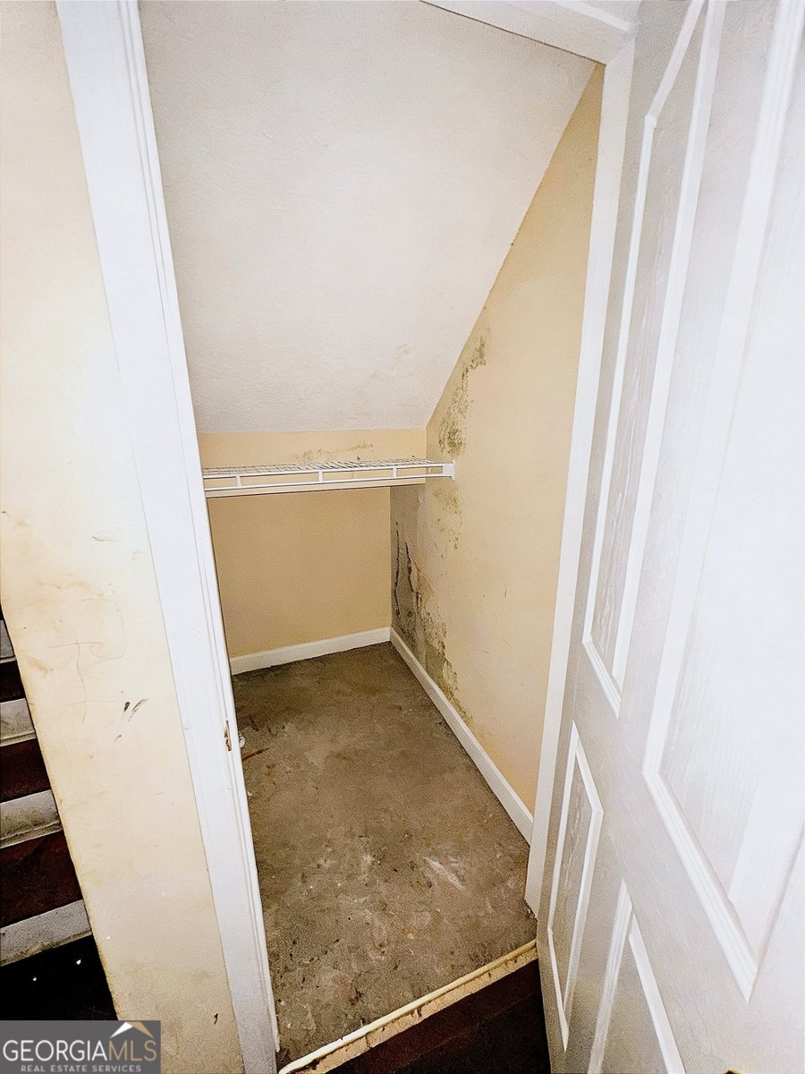 565 Ransom Way Stockbridge - Photo 16