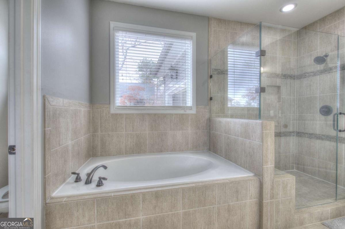 18 Weather View Trail Cartersville - Photo 33