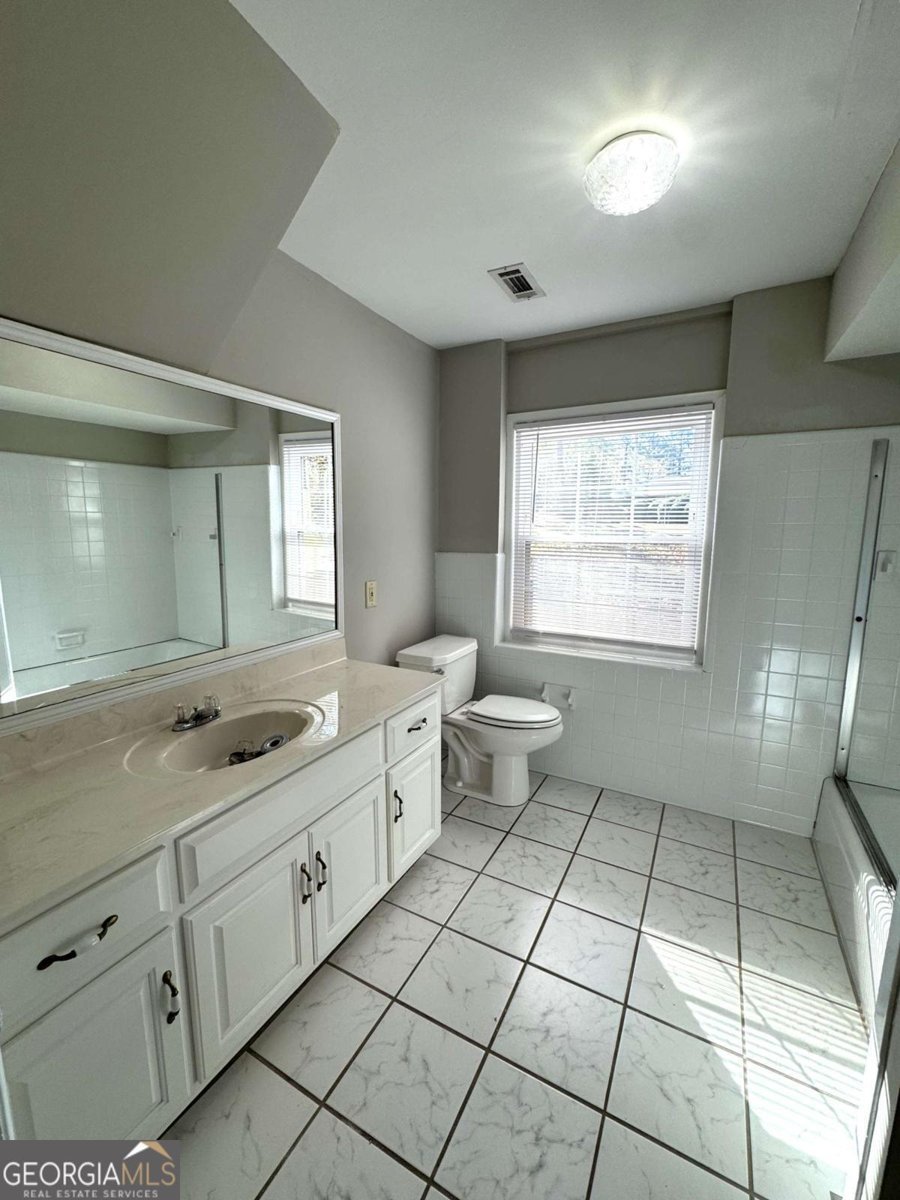 210 Davis Estates Road Athens - Photo 18