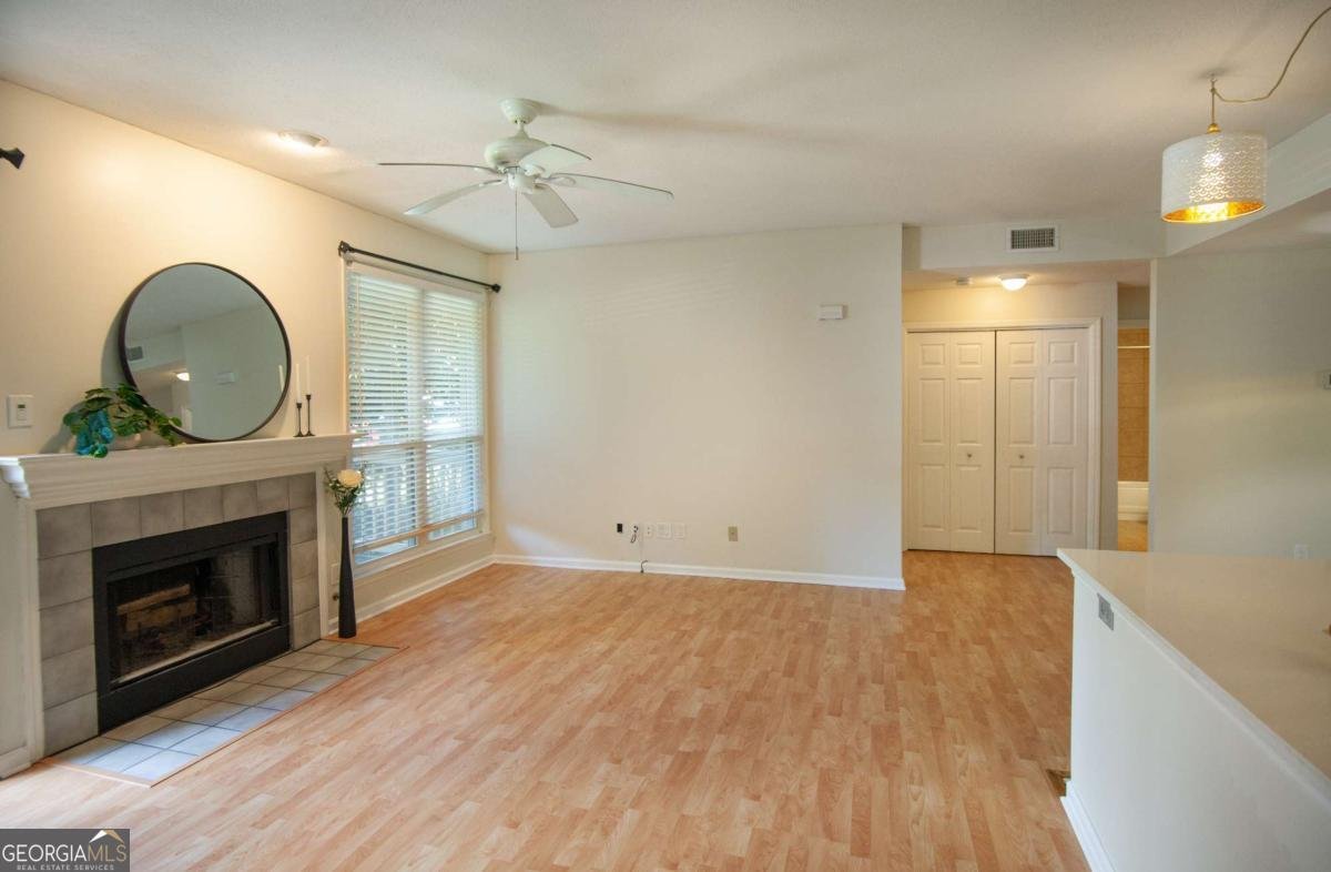 1025 Mcgill Park Avenue Atlanta - Photo 8