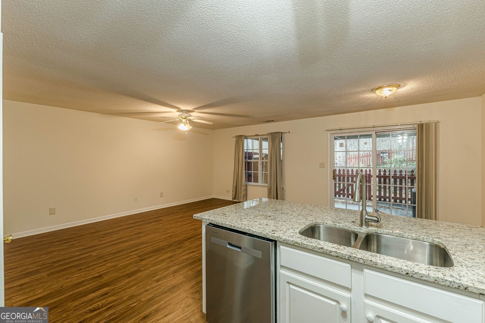 137 Venture Path Hiram - Photo 18