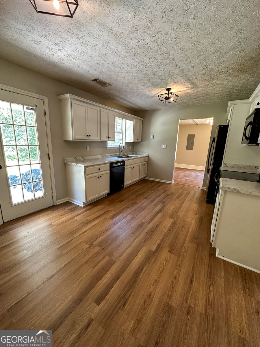 641 Honey Creek Road Mcdonough - Photo 18