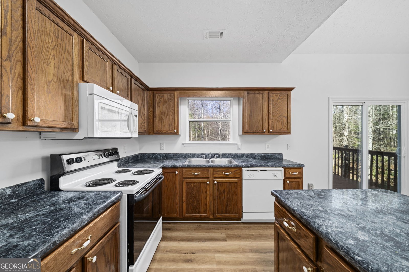 6315 Campground Road Cumming - Photo 18