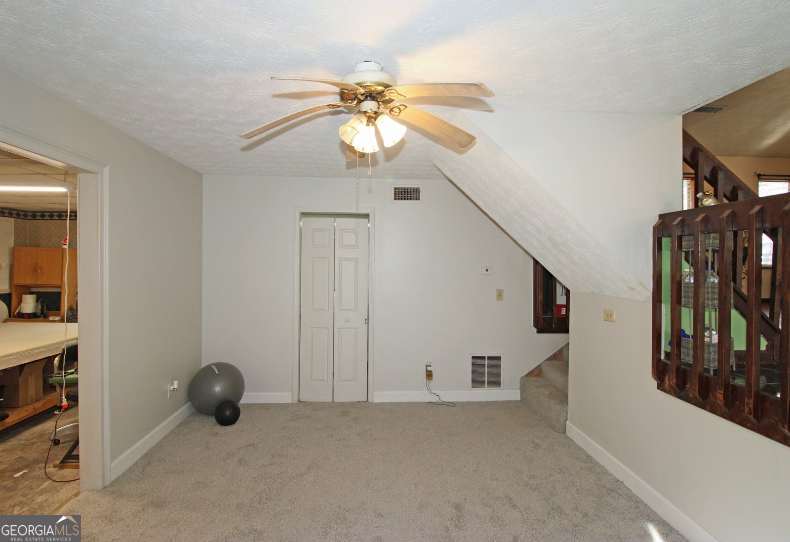 708 Greenhedge Drive Stone Mountain - Photo 9