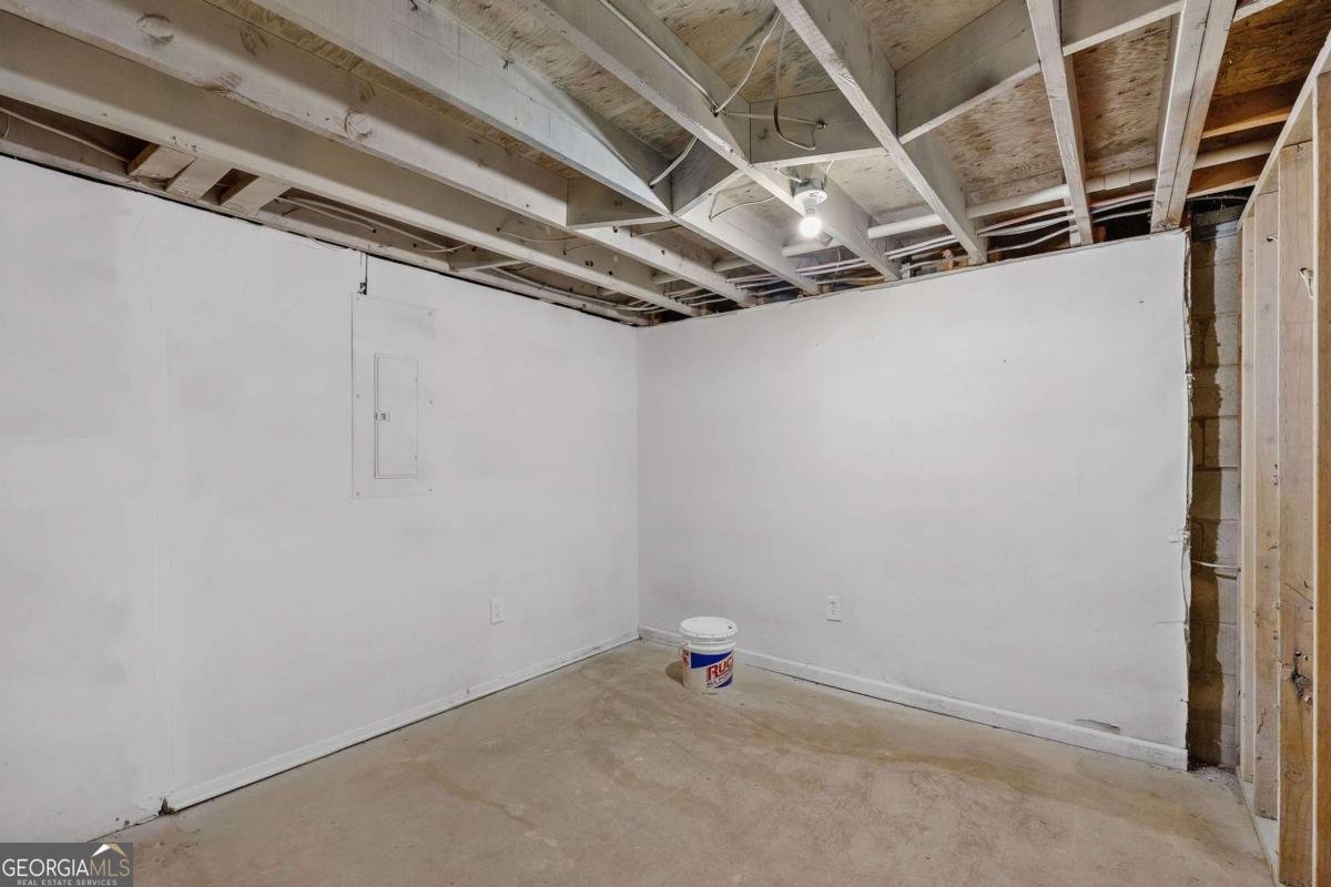 766 Longleaf Drive Forest Park - Photo 24