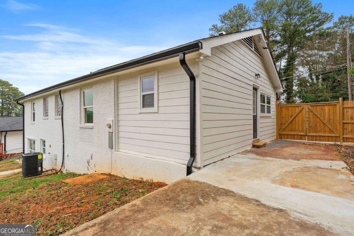 766 Longleaf Drive Forest Park - Photo 31